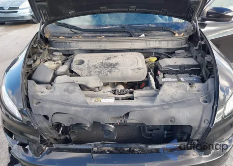 2015 Jeep Cherokee Limited z USA, uszkodzony, nr VIN 1C4PJMDBXFW763874